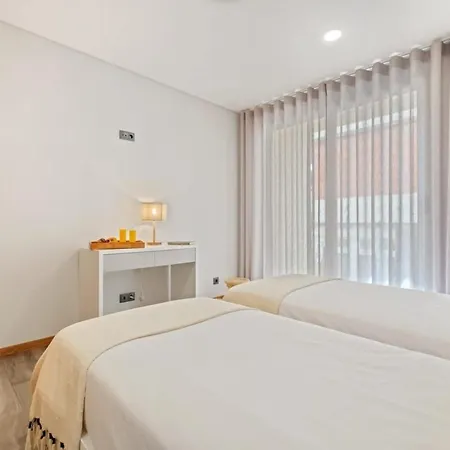 公寓 Casa Raposinhas V, *
