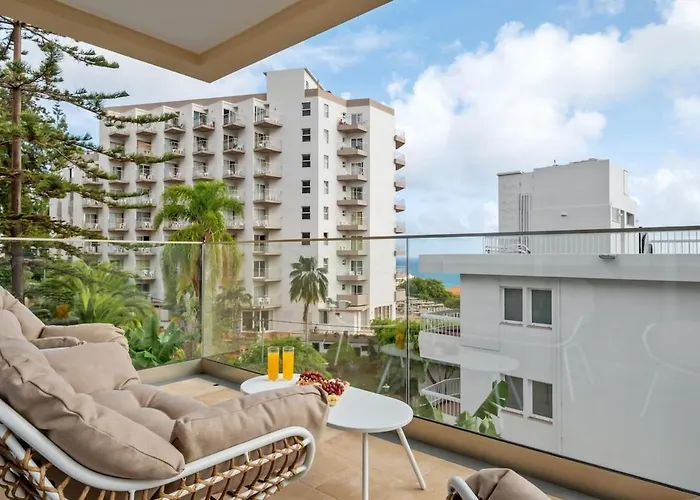 Casa Raposinhas V, 丰沙尔